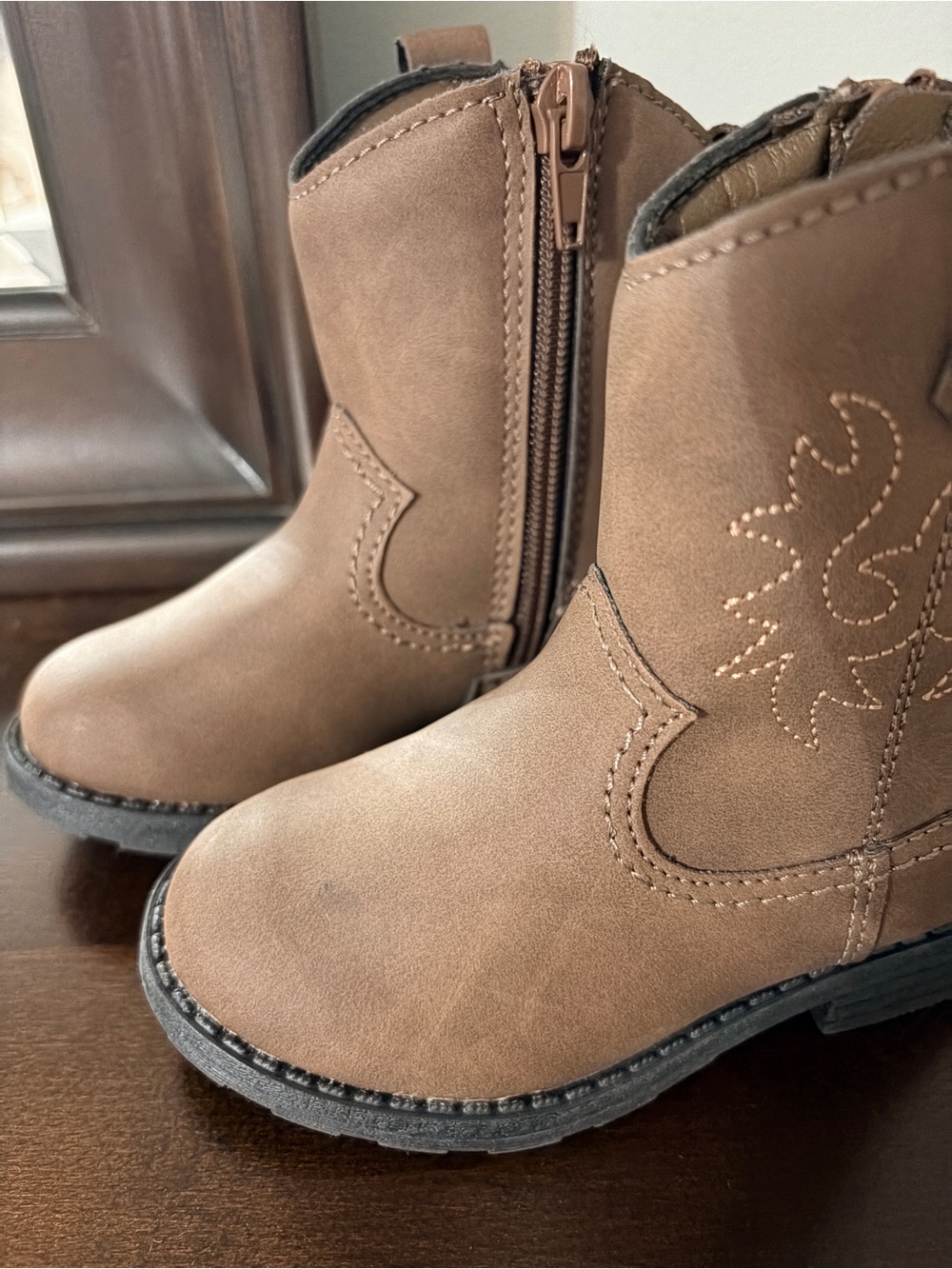 Carter's toddler girl Brown Western Boots sz 6 NWT